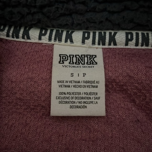 Victoria’s Secret pink Sherpa pullover size S - Picture 2 of 3